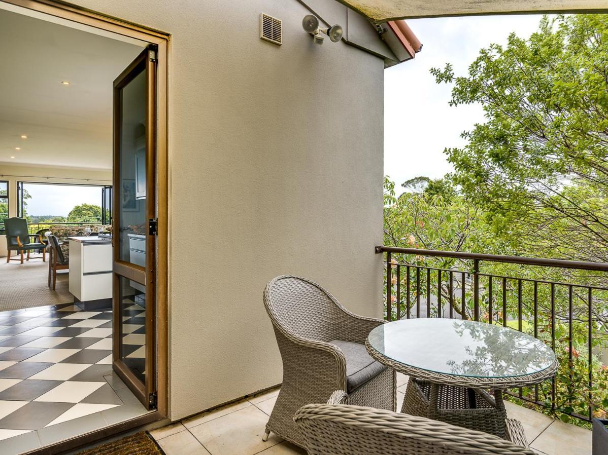 Busby Hill Villa - Havelock North Holiday Home Esterno foto