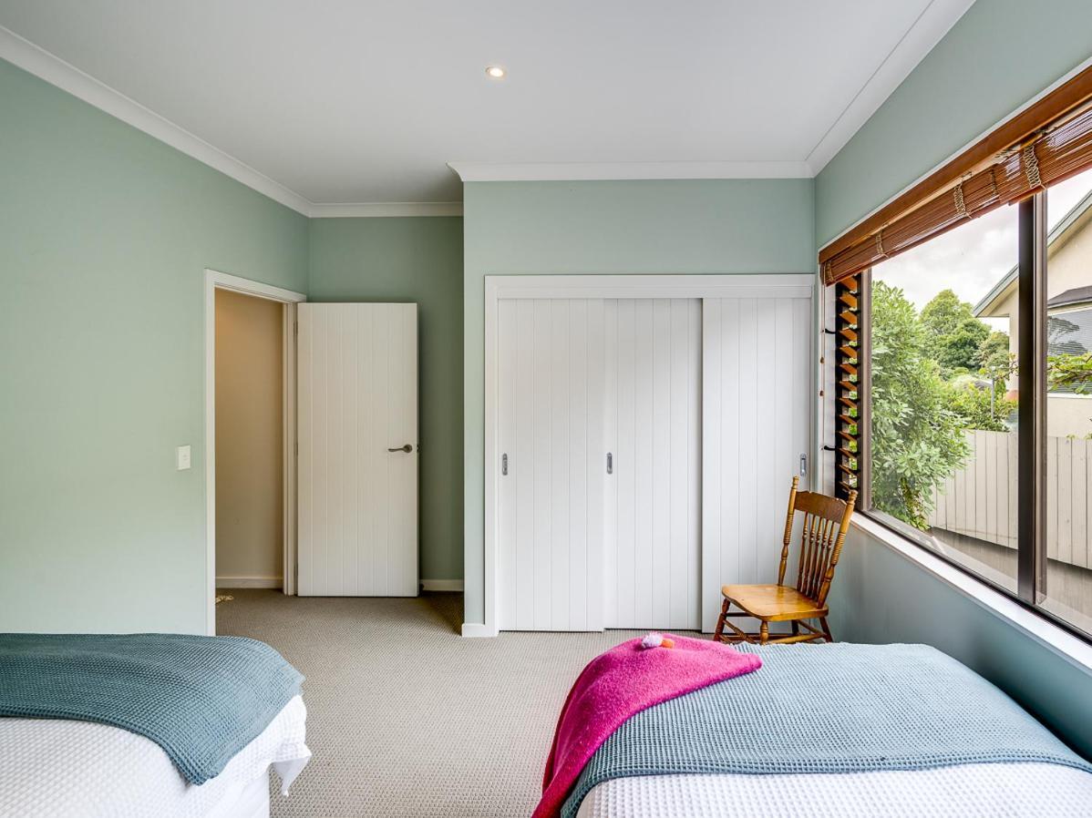 Busby Hill Villa - Havelock North Holiday Home Esterno foto