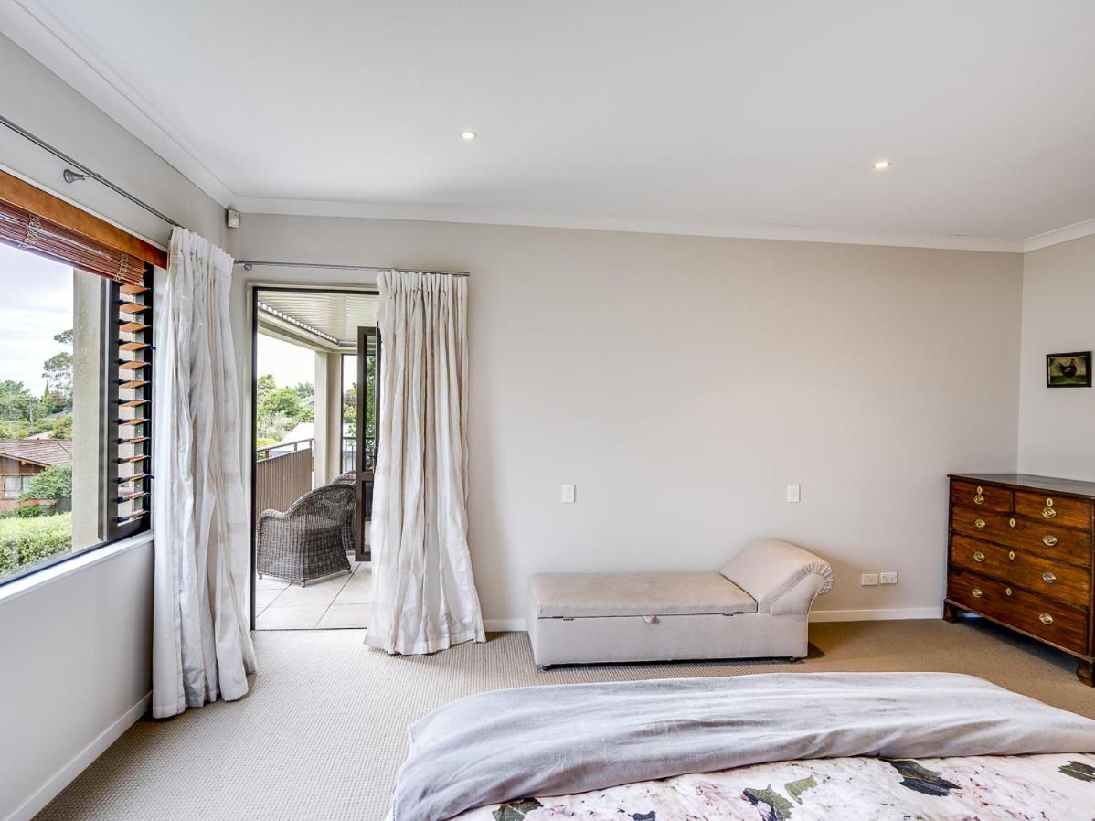 Busby Hill Villa - Havelock North Holiday Home Esterno foto