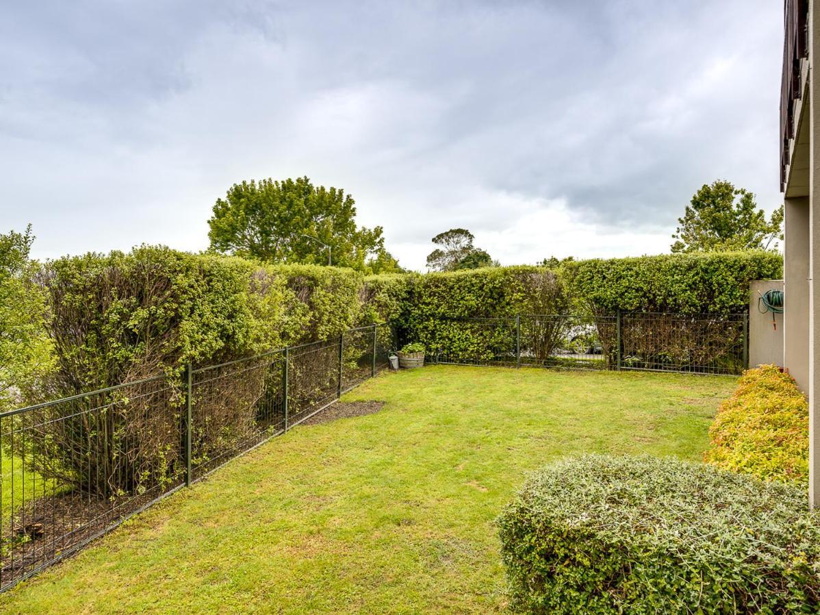 Busby Hill Villa - Havelock North Holiday Home Esterno foto